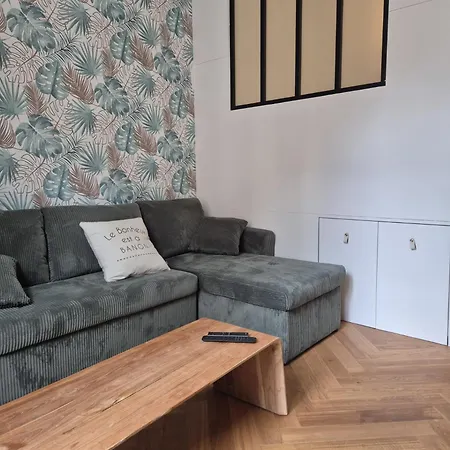 A Apartment Banon